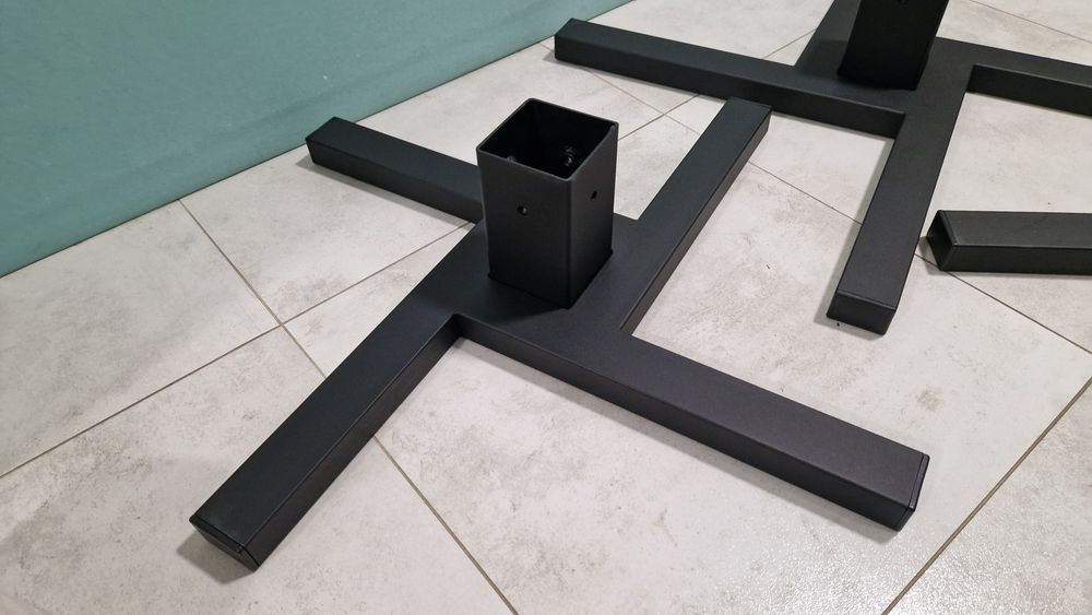 Stojaki pod choinkę