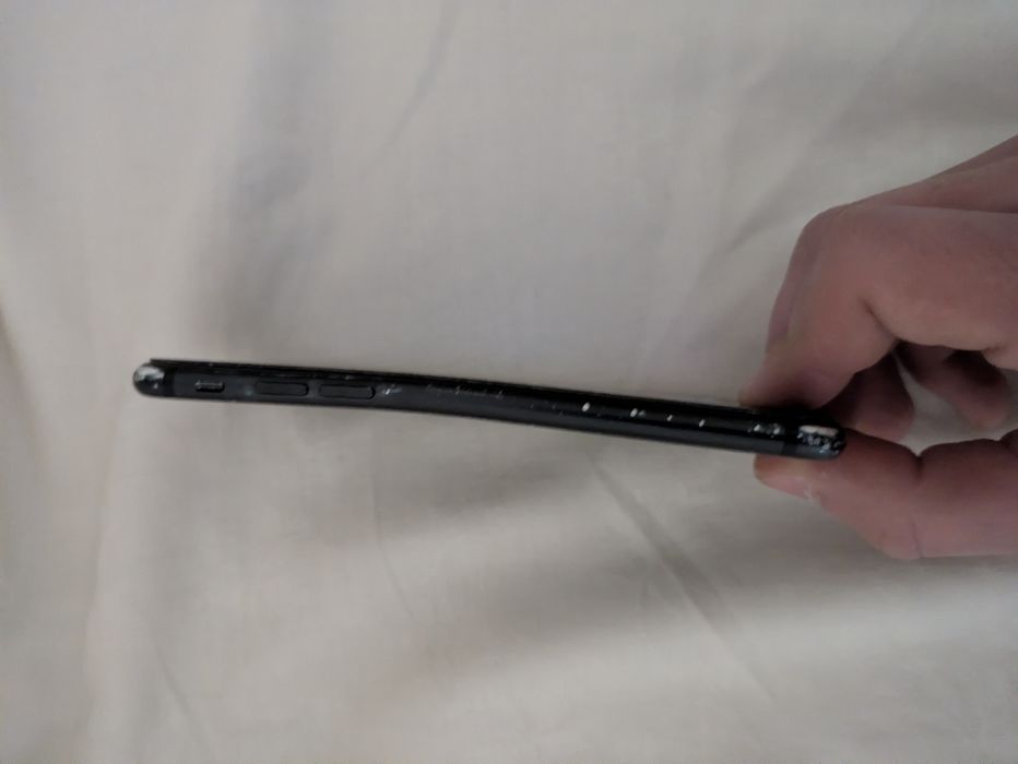 Продам iPhone 7  32GB !!Терміново!!