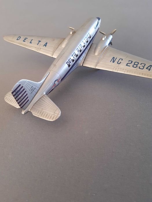 Antigo Avião Douglas DC-3 Delta Air Lines