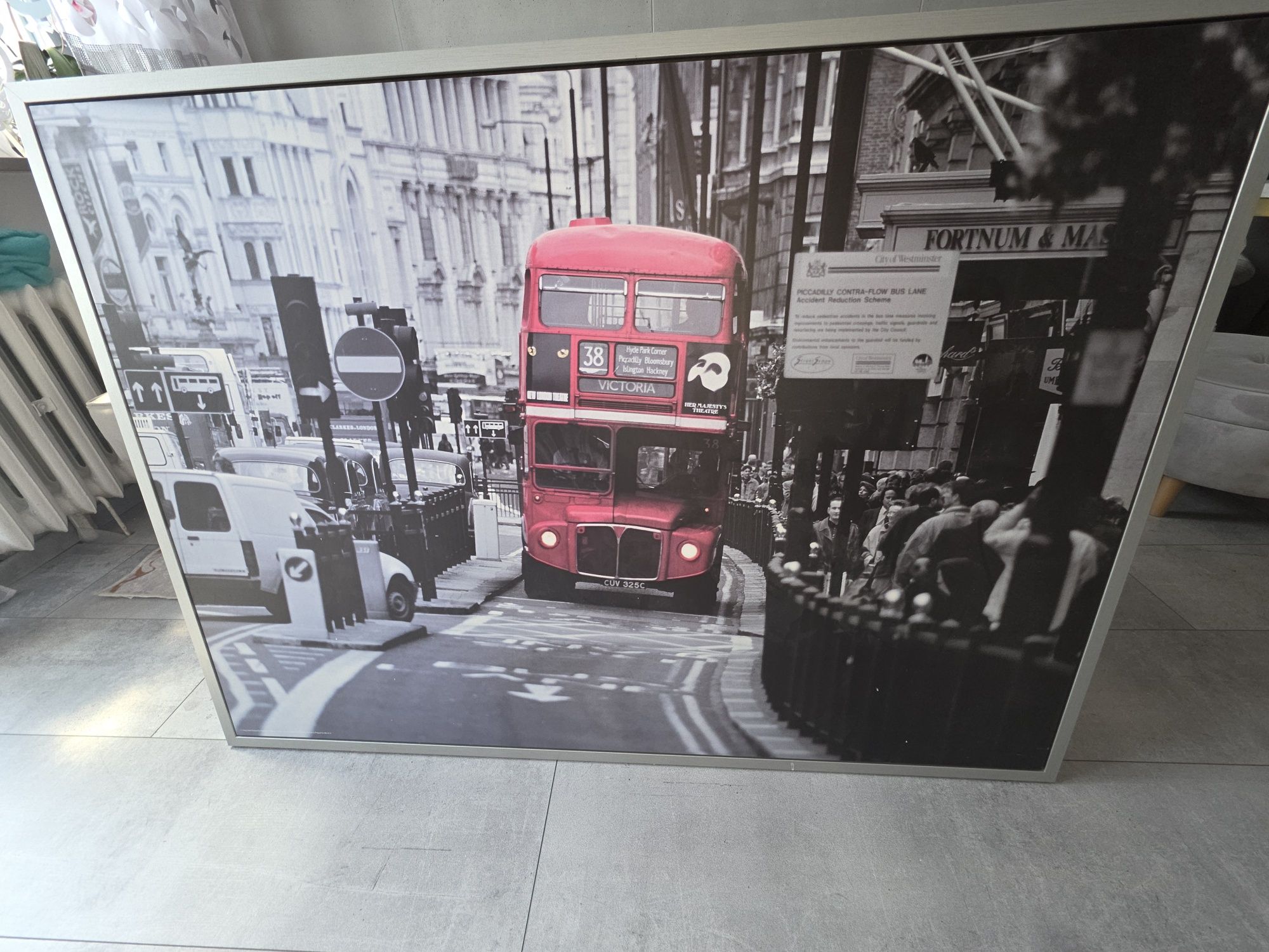 Obraz 1,40 x 1,00 m IKEA autobus Londyn UK Wielka Brytania szaro czerw