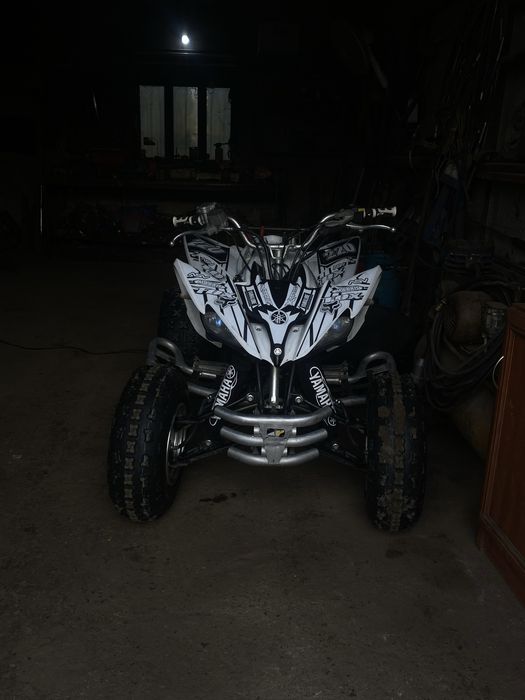 Yamaha raptor 250