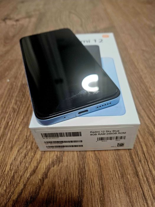 Смартфон Redmi 12