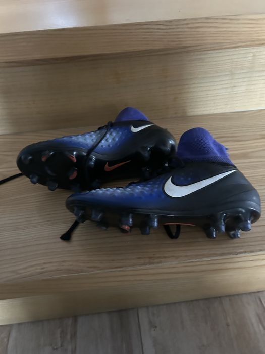 Buty pilkarskie Nike JR Magista Obra 2