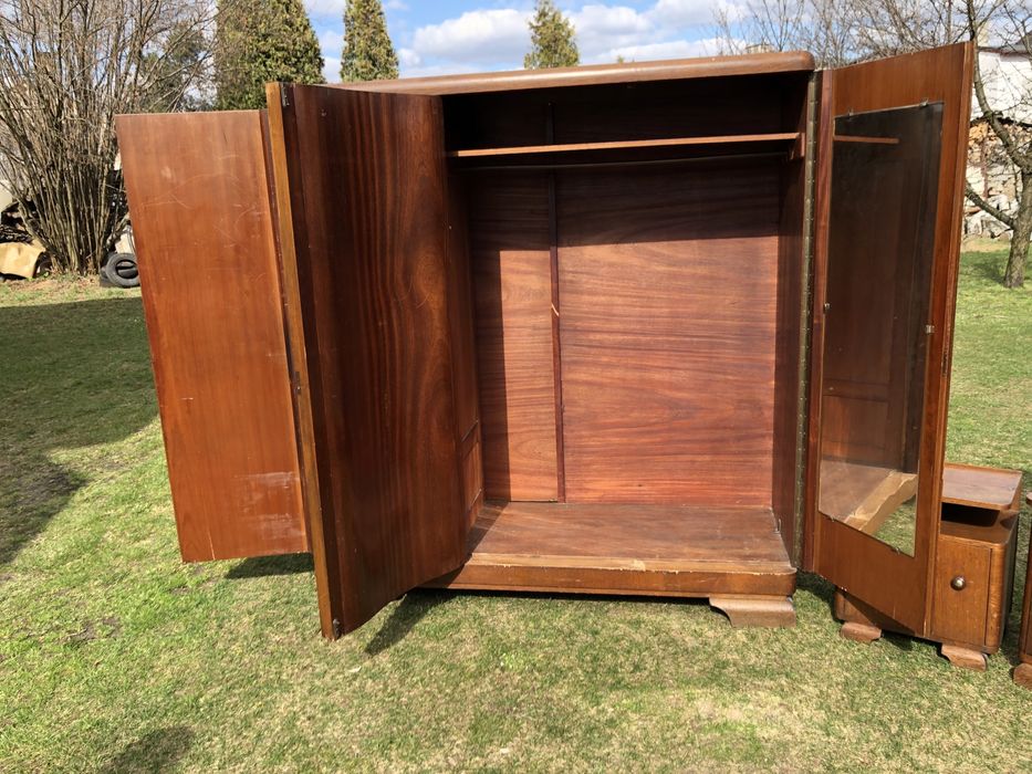 Stare meble antyki sypialnia toaletka szafa