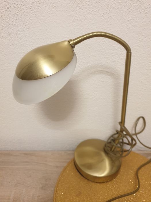 Paul Neuhause złota metalowa lampka stołowa nocna gu9