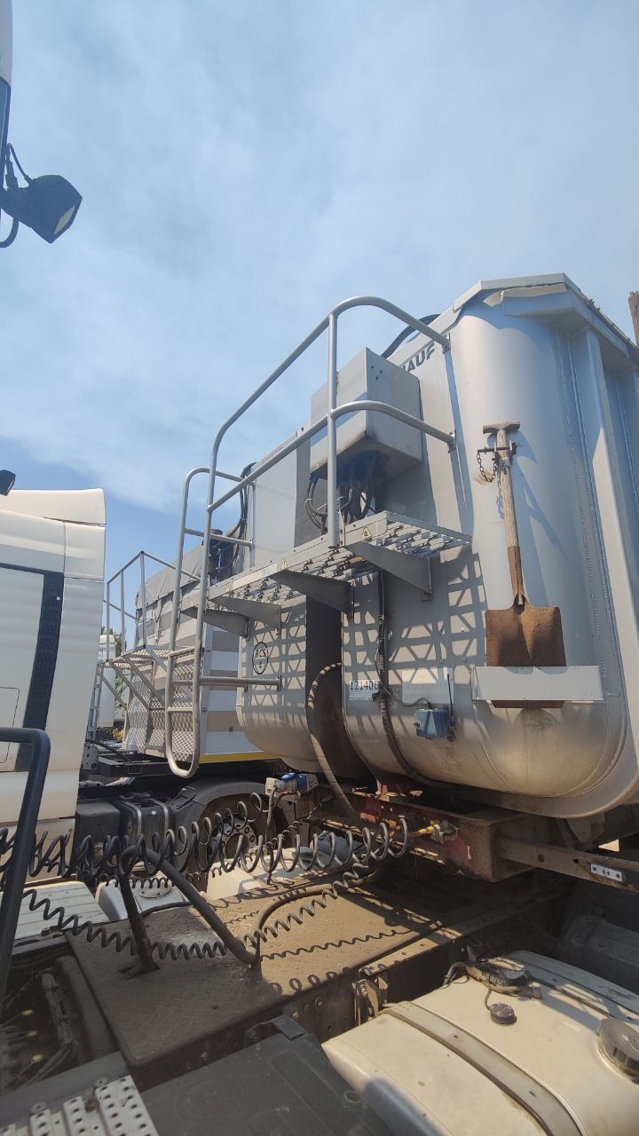 Зерновоз-напівпричеп Fruehauf D. 3 2008