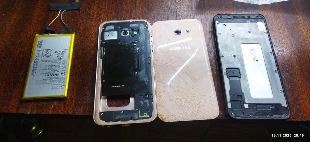 Віддам по запчастинам samsung j6 j600f a5 a520f