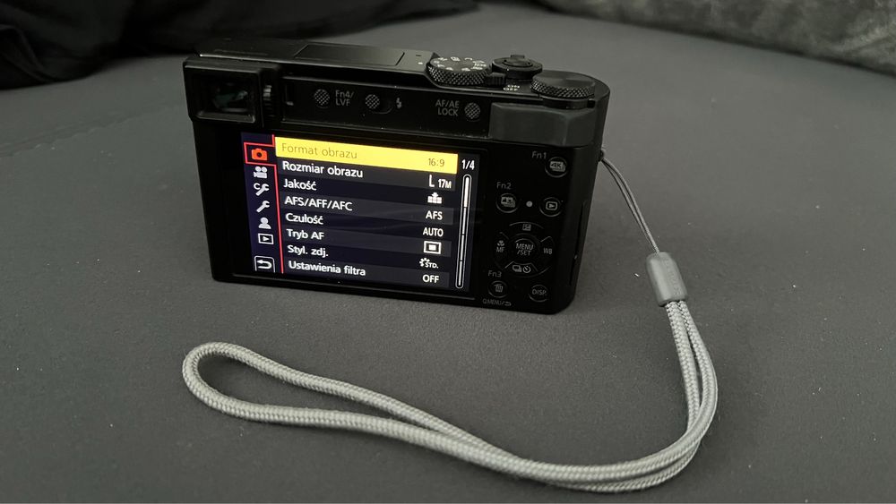 Kompaktowy aparat Panasonic DC-TZ200D Lumix z trybem 4K wideo