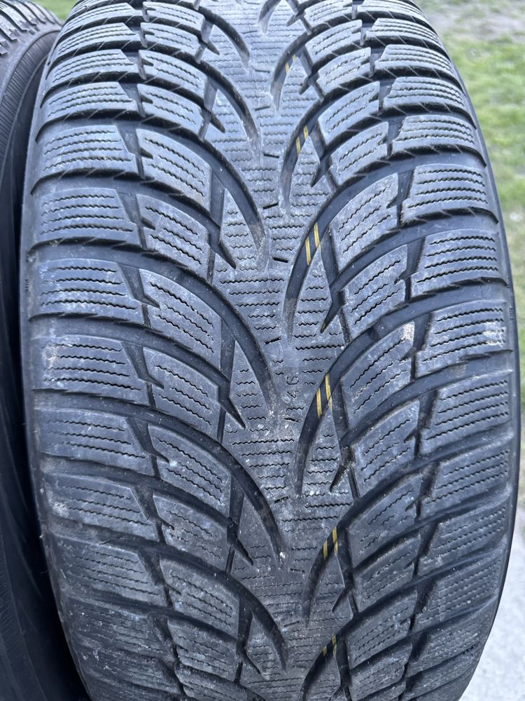 Opony Nokian 235/55/17 zimowe