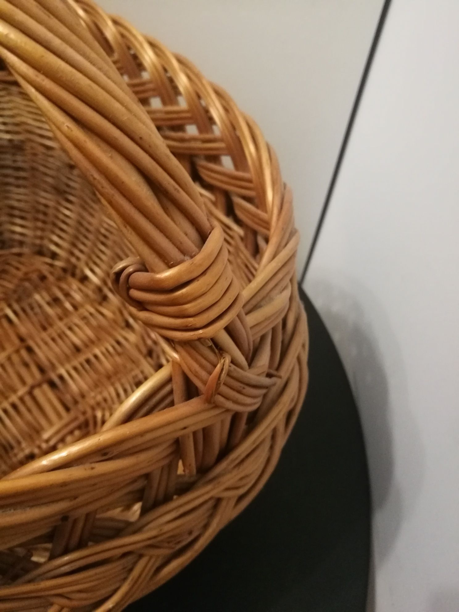 Duży wiklinowy kosz piknikowy kobiałka