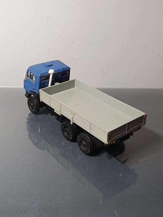 Камаз  1/43 ссср