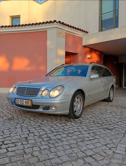 Mercedes-Benz E220 cdi