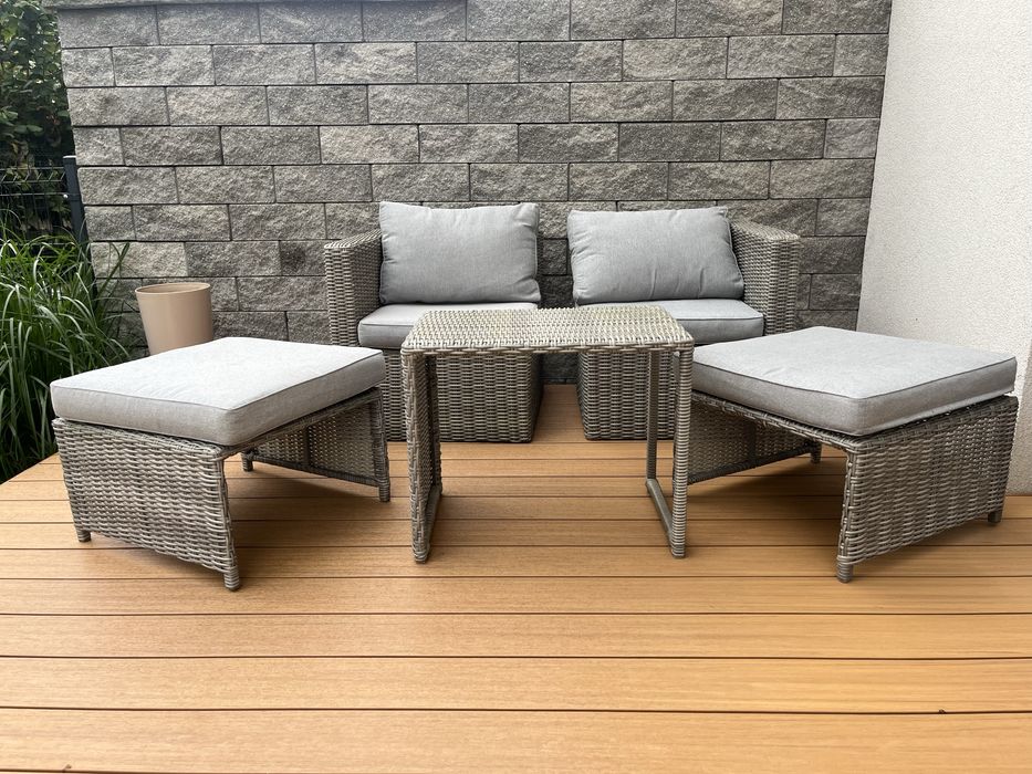 Zestaw mebli ogrodowych na taras