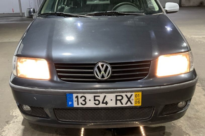 VW Polo 1.0 Confortline 140 mil kms apenas