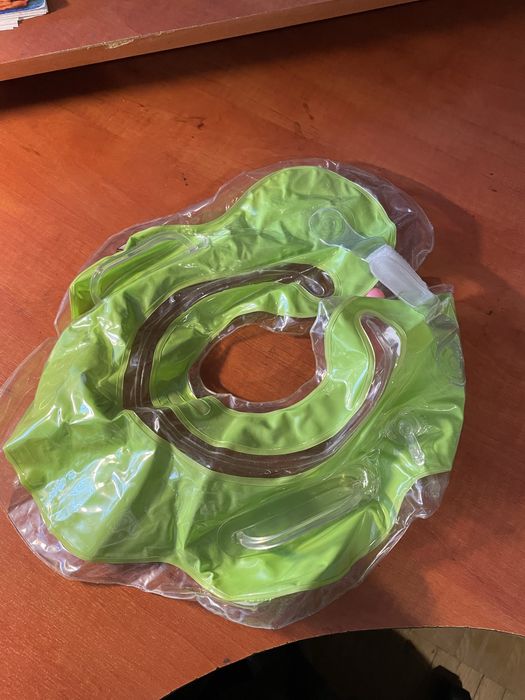 Круг для купання немовлят