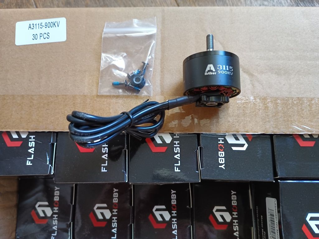 FlashHobby A3115 900kv комплект 4шт для 9-10 дюймових дронів