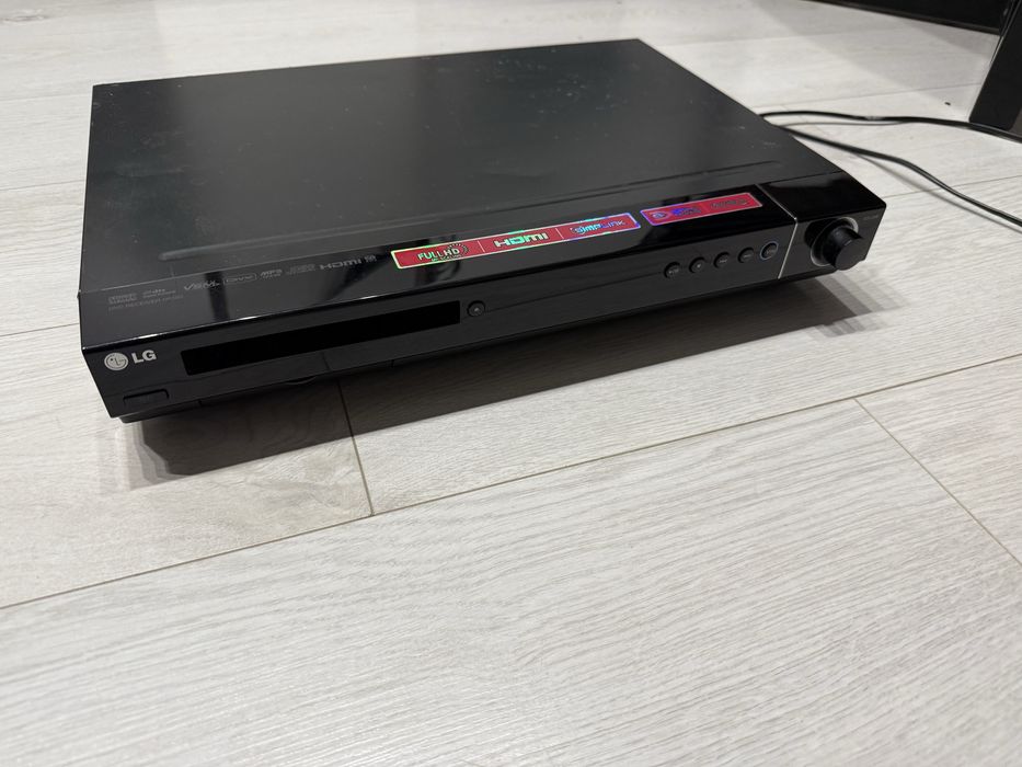 Amplituner wzmacniacz kina domowego LG 5.1