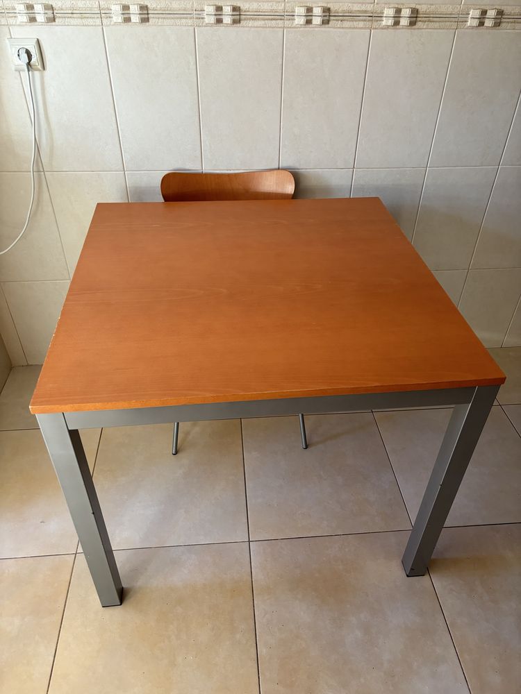 Mesa cozinha madeira/alumínio