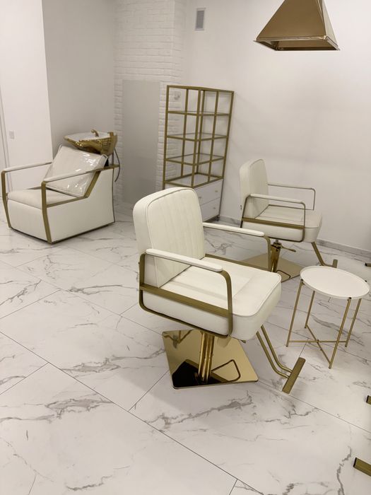 Оренда місць перукарям, майстрам з модифікаціії волосся, нарощування