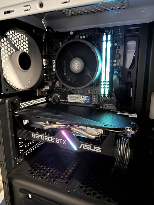 Vendo PC gamer como novo