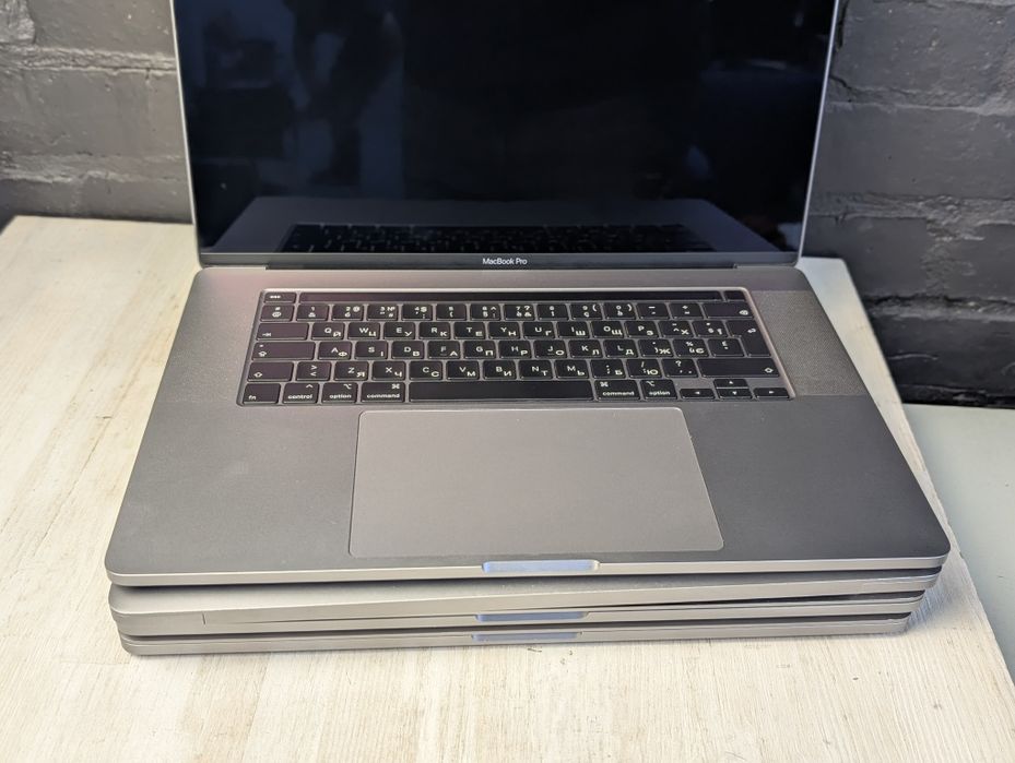 MacBook Pro A2141 (16", 2019)  i7-9750H, 32 GB, 500 GB, RadeonPro5300M