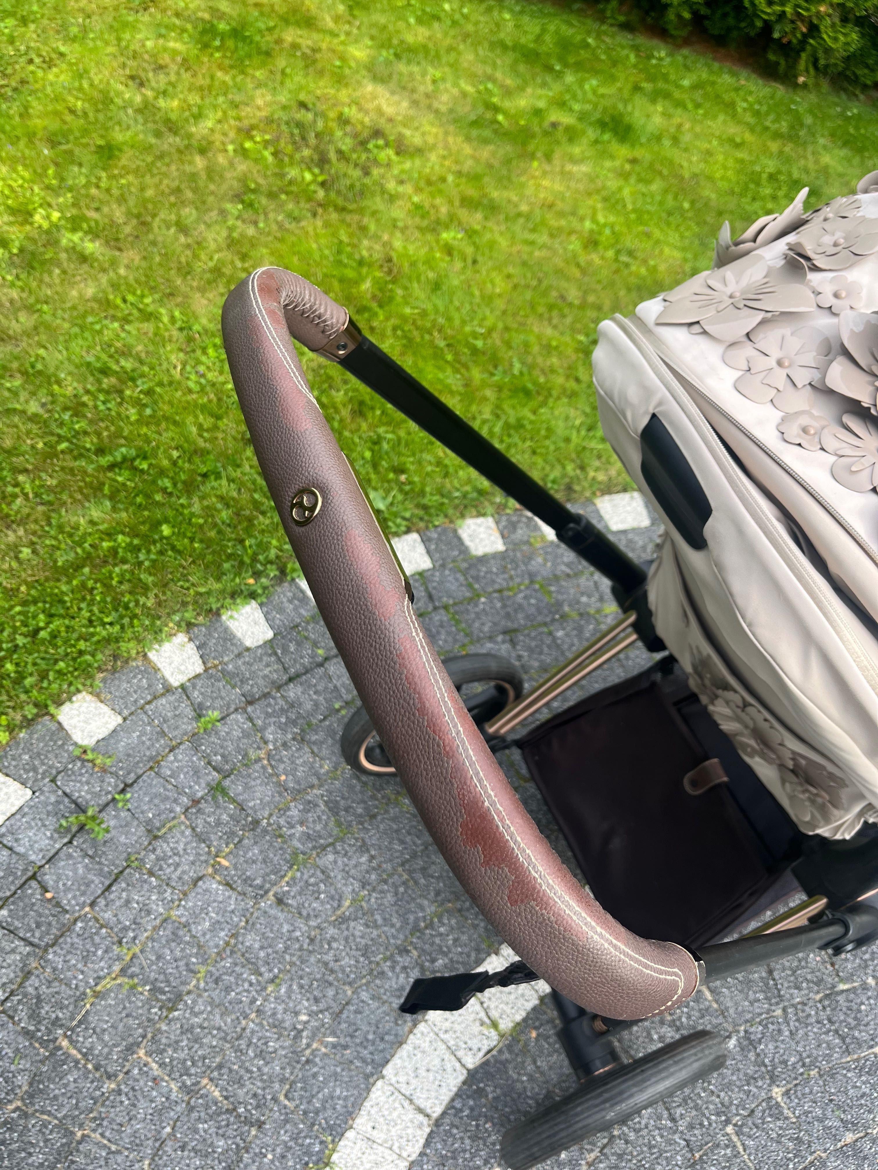 Wózek spacerówka cybex Priam 2.0 simply flowers beige