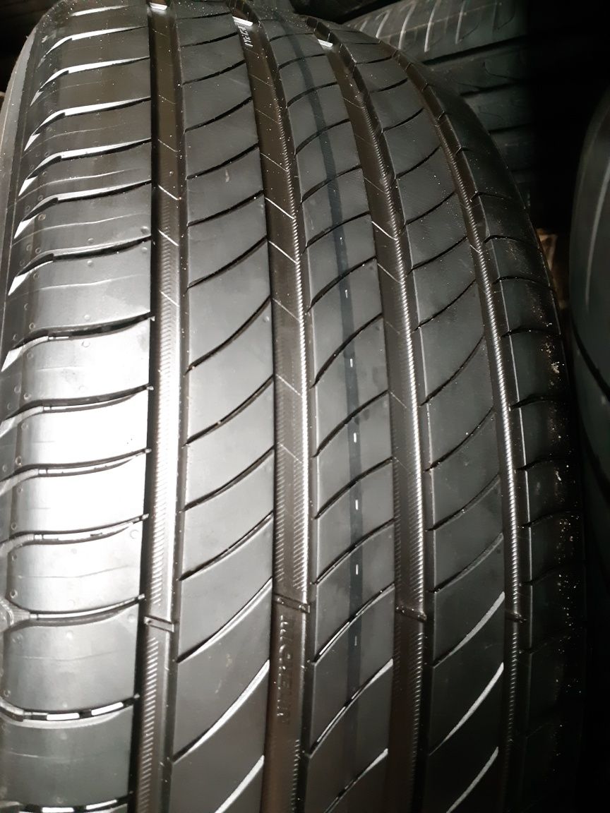 225/55/18 Michelin Primacy 4 225/55 R18 102V XL