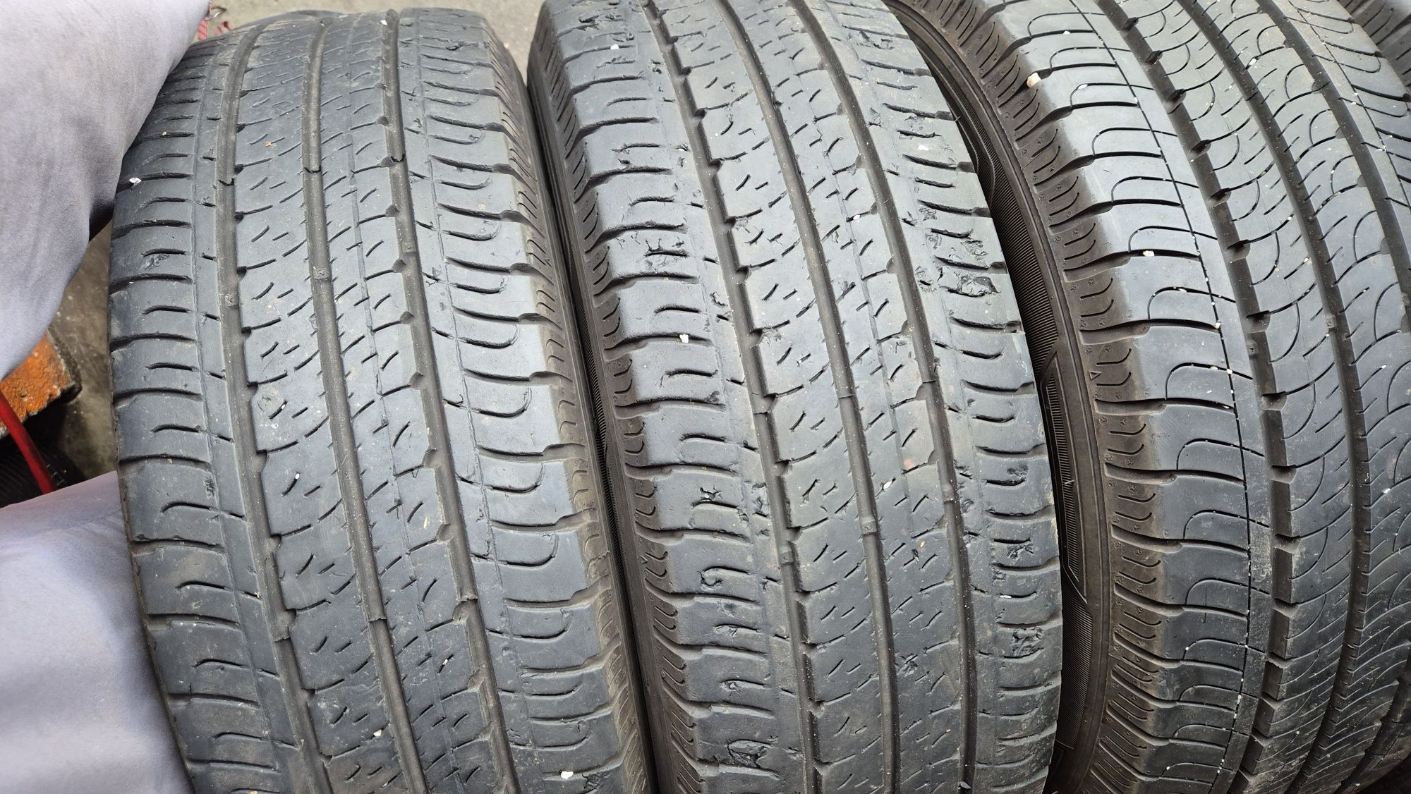 GoodYear EfficientGrip Cargo 215/65/16C