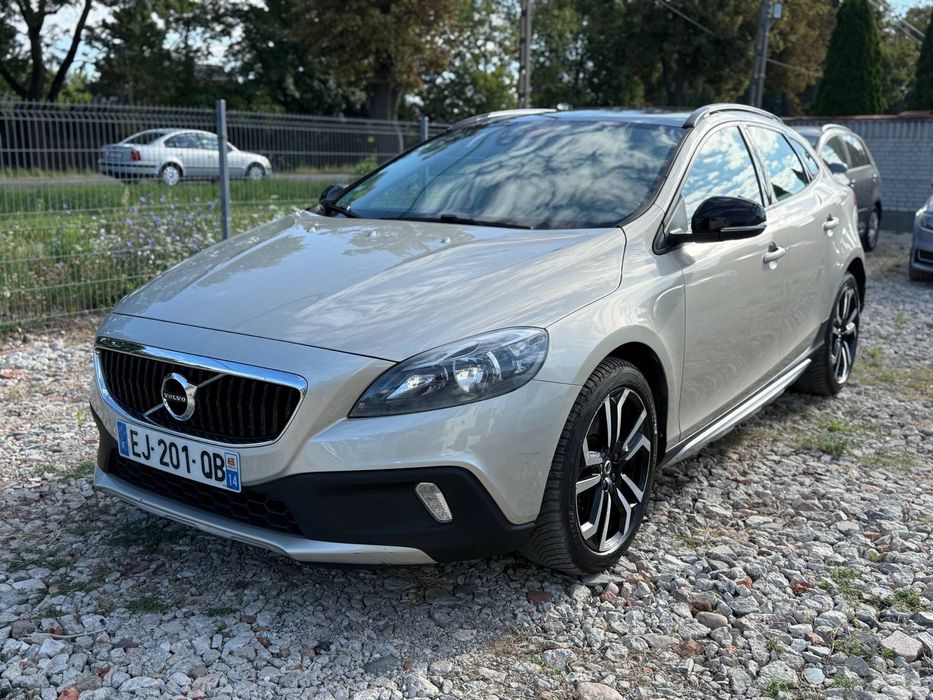 Volvo V40 Cross Country *Francja*