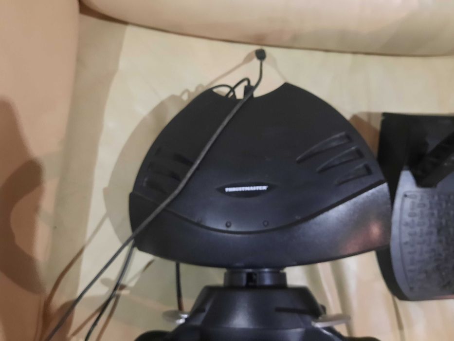 Руль thrustmaster t80
