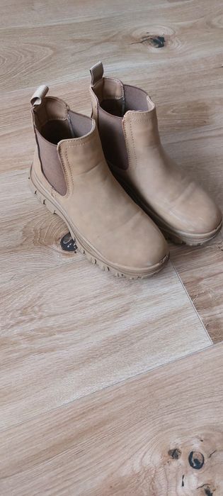 Botki, sztyblety kozaki chłopięce Reserved rozm. 36