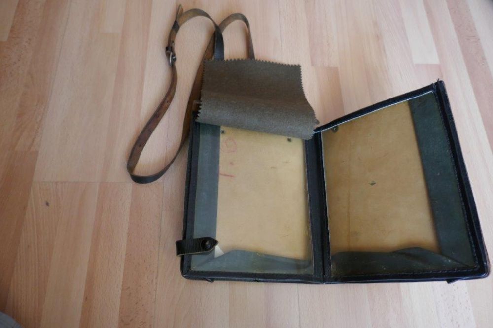 Mapnik wojskowy skórzany czarny