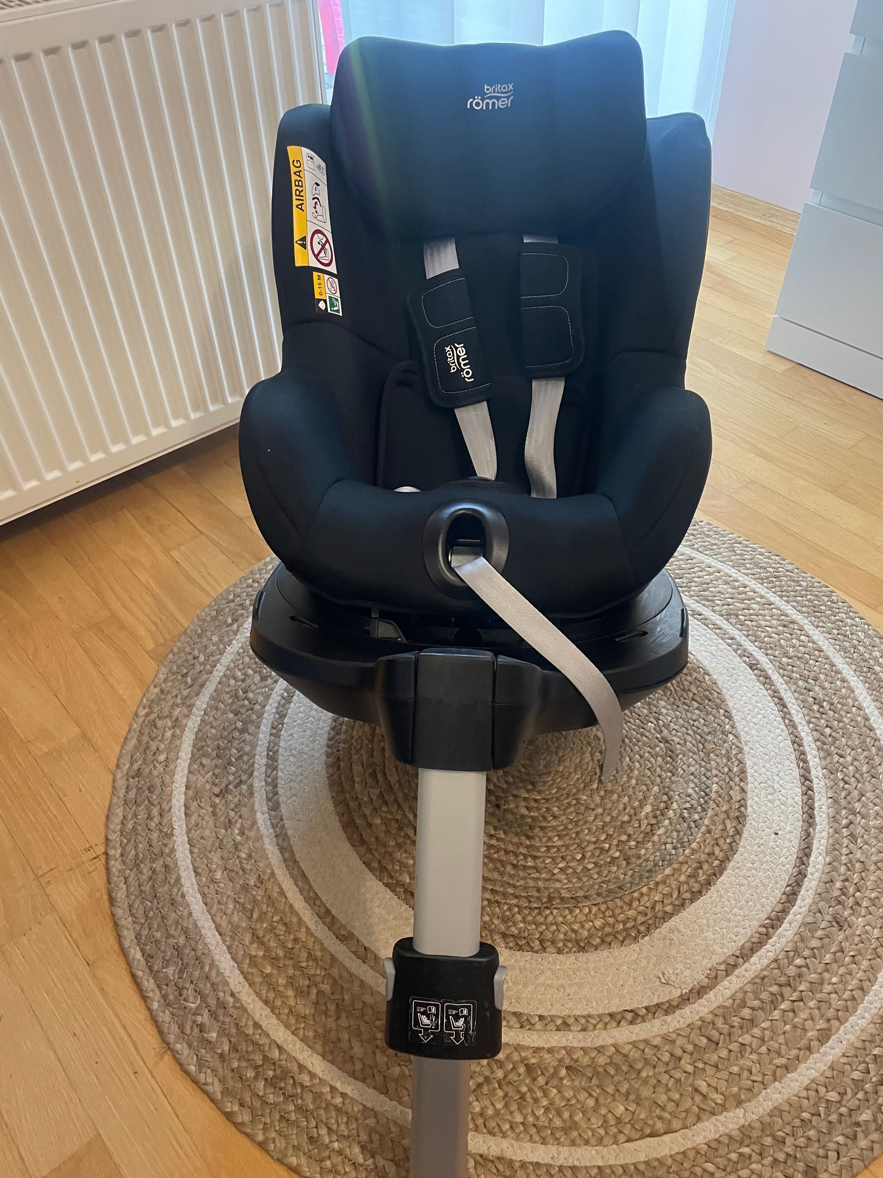 Britax Romer Dualfix M i-Size obrotowy fotelik samochodowy 0-18kg