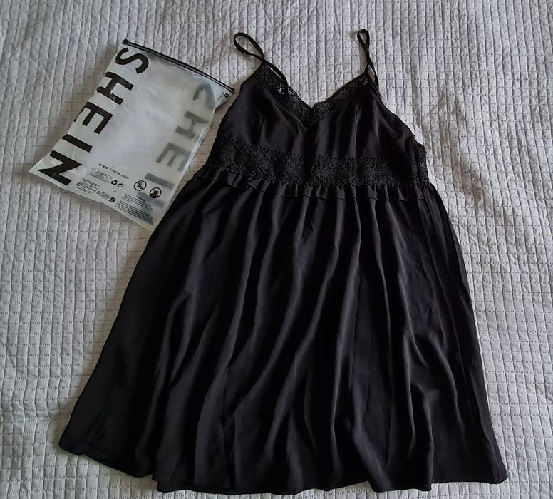 NOWA Sukienka na ramiączkach czarna, r. XL