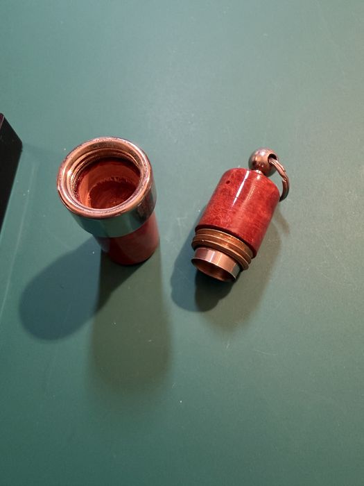 Corta Charutos e Furador Lacado e de Enroscar