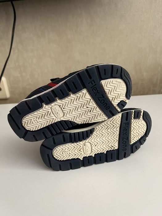 Демісезонні кросівки черевики chicco