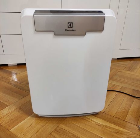 Oczyszczacz Electrolux EAP300 jak Philips Sharp, jak nowy!!