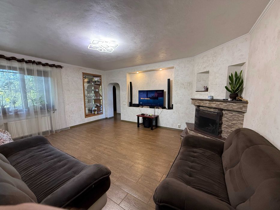 *Продаж будинку для Вашої сім'ї!