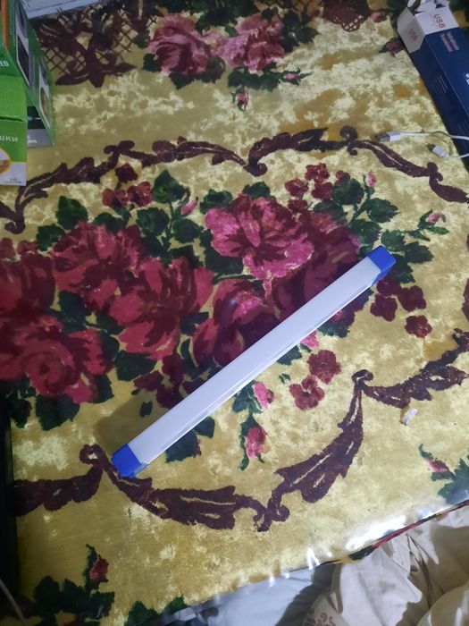 Продам Лампу нормальному стані