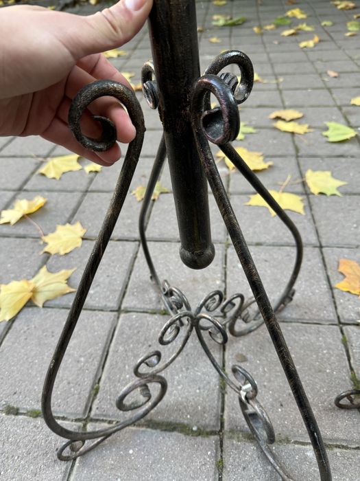 Вішалка кована металева