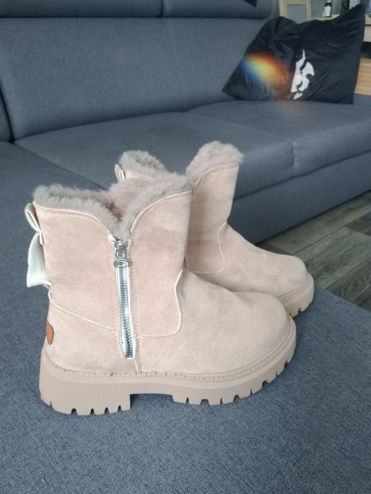 Nowe buty zimowe 37rozm dł wkładki 24