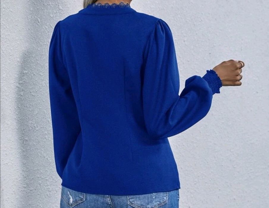 Blusa Azul Marinha