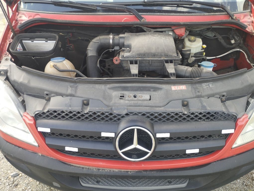 ПродамЕвакуатор Mercedes sprinter 906 2009 2,2 АКПП Evro5