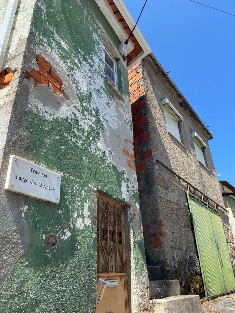 Moradia T3+ Casa Rustica localizada em Pesseguido