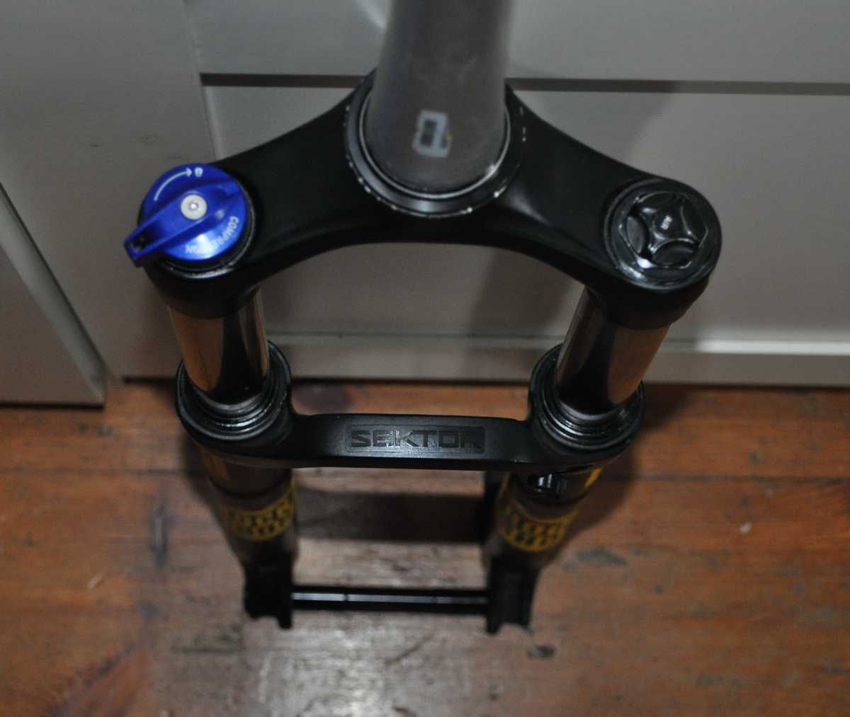 Rock Shox Sektor RL Silver 140 29/27+