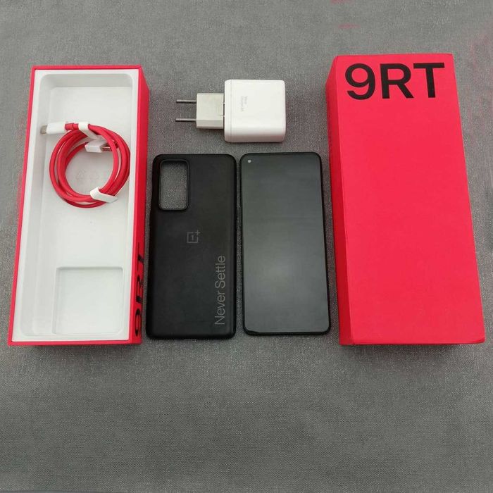 Oneplus 9RT Ванплас телефон 128 Gb в ідеальному стані на подарунок