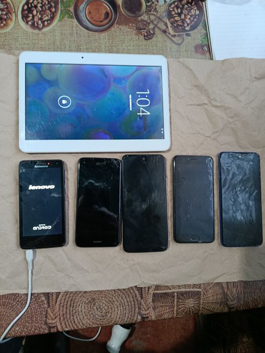 Продам телефоны разные