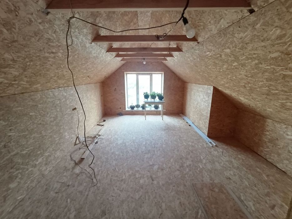 в м.Самар, дім на 4 окремі кімнати; 115 кв/м