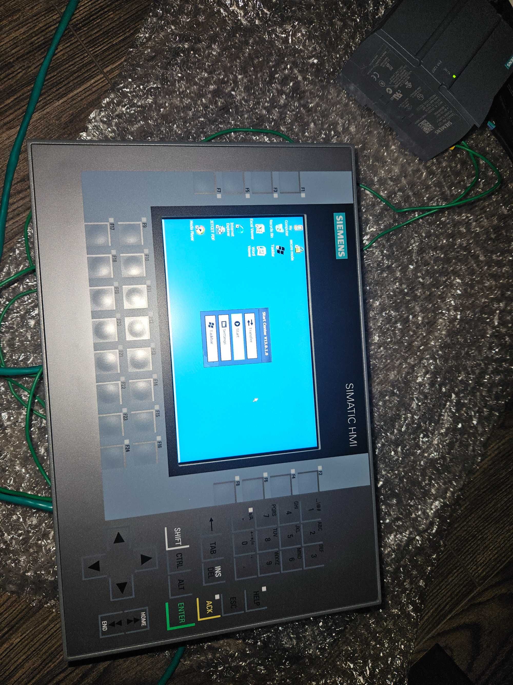 Panel HMI Siemens Simatic Kp700 Comfort + Siemens PM1207