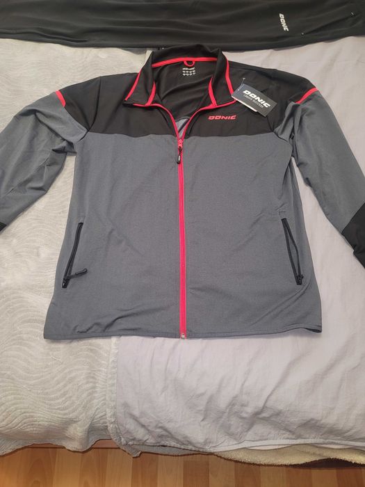 Продам спортивний костюм DONIC